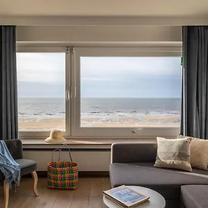Appartement - Seaview Cosy B6 - 5 Personen - Direct Aan Het Strand, Volledig Vernieuwd, Oostende